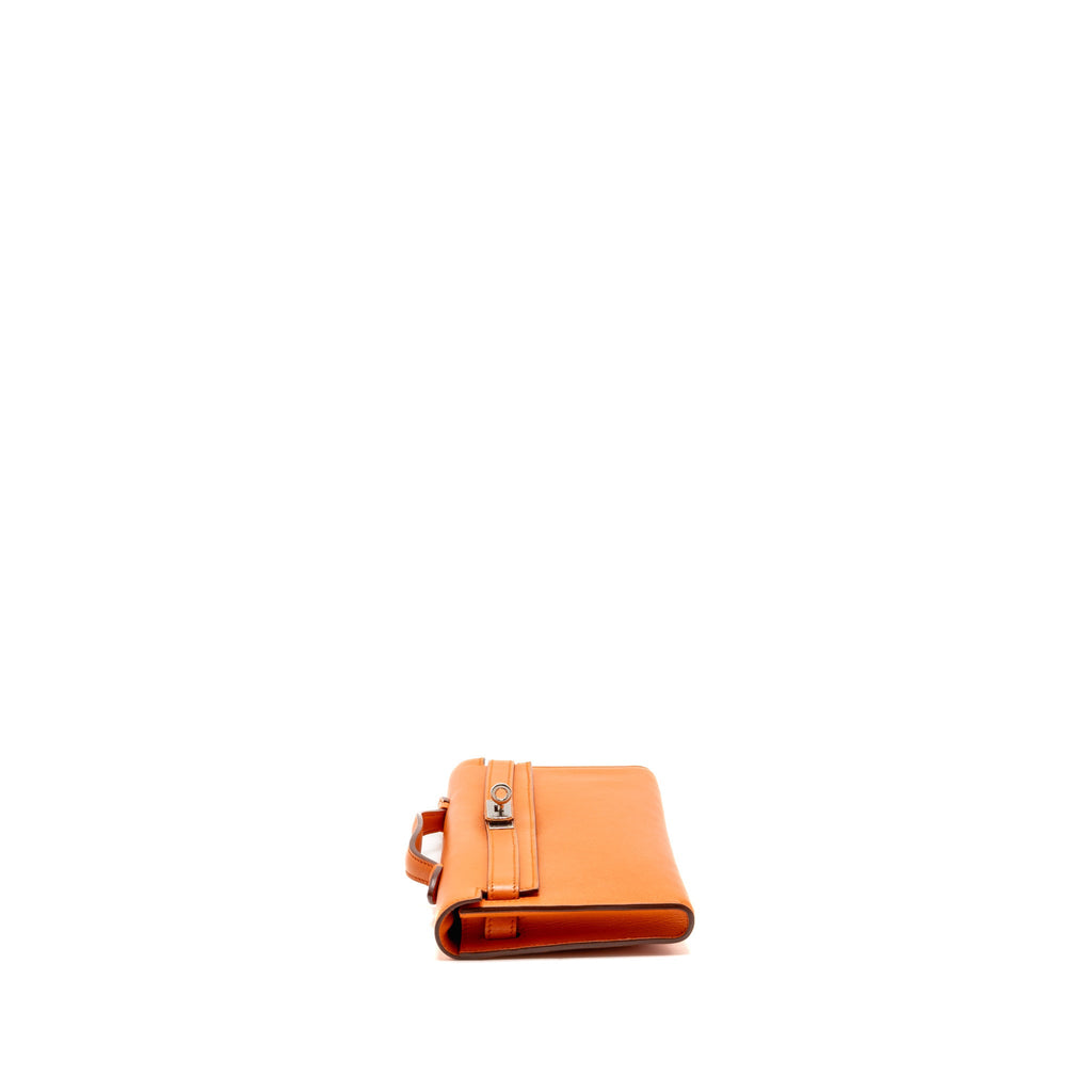 hermes-kelly-cut-bag-evercolor-orange-shw-stamp-square-o