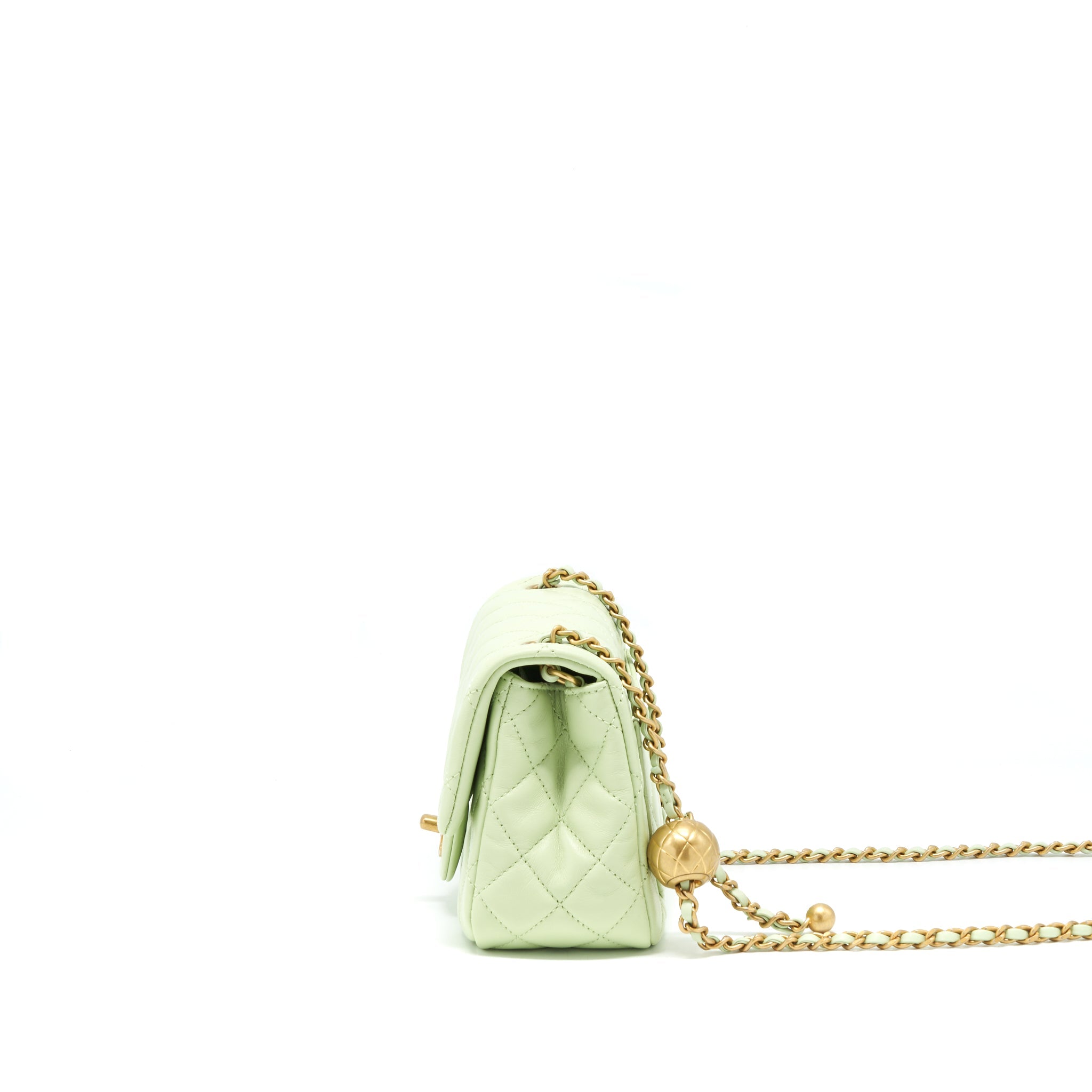 chanel-22c-pearl-crush-mini-square-flap-bag-light-green