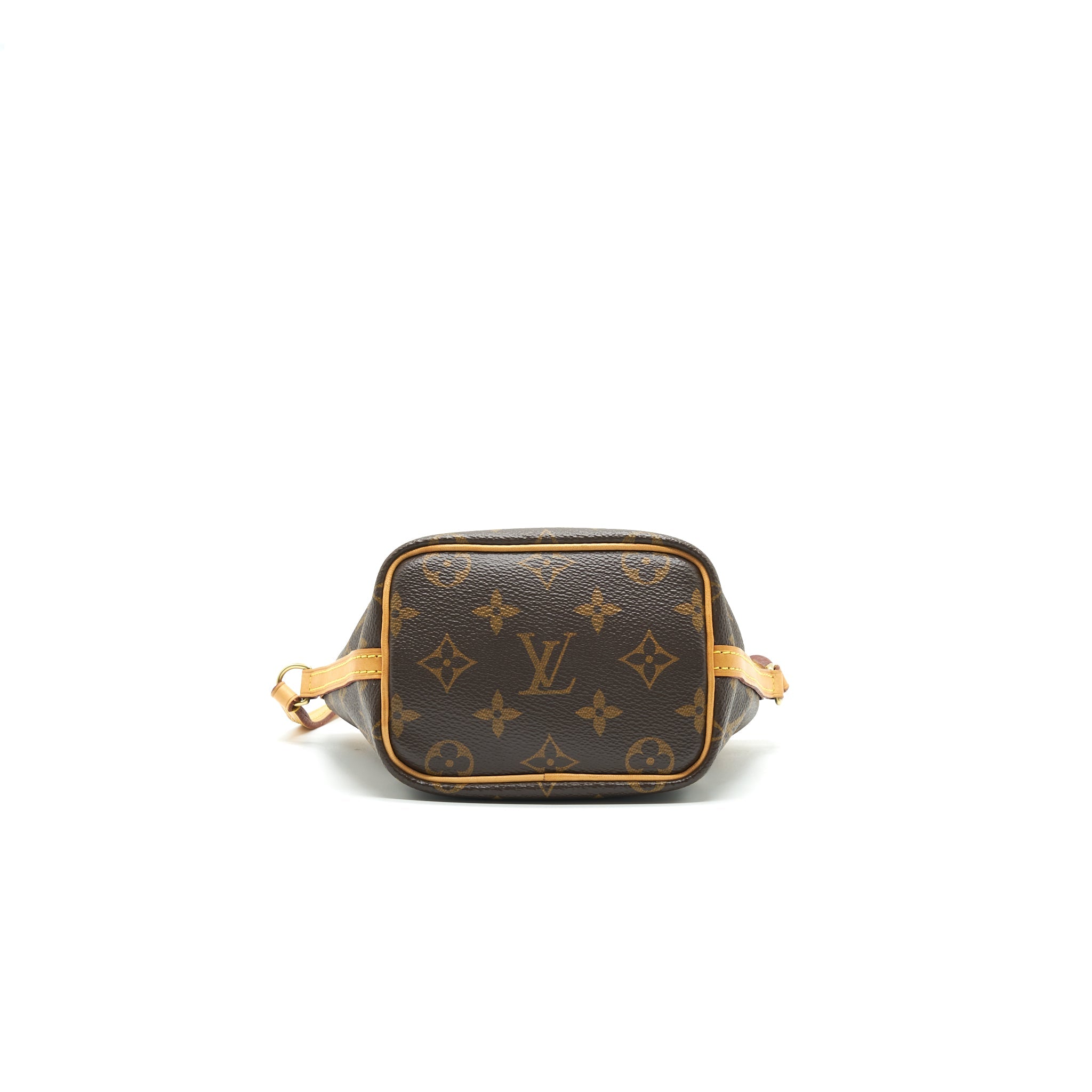 louis-vuitton-nano-noe-1