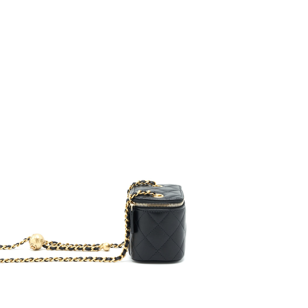 chanel-22c-pearl-crush-mini-vanity-lambskin-with-chain-black-ghw