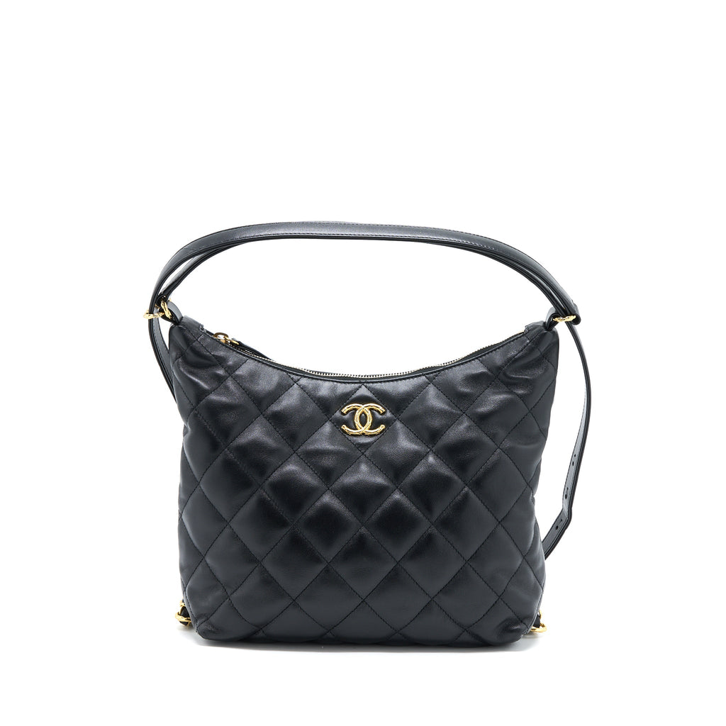 chanel-22b-hobo-bag-lambskin-black-ghw-microchip