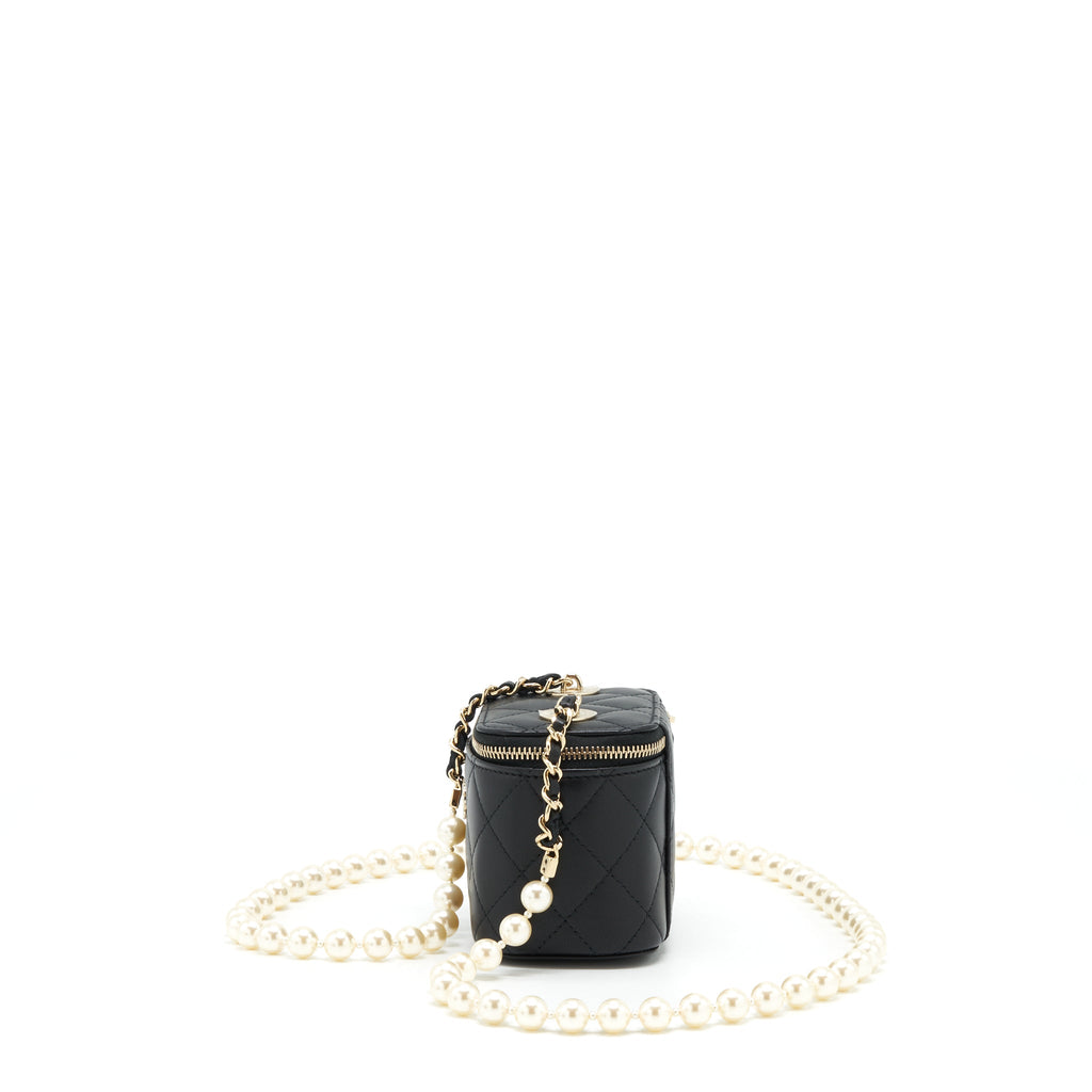 chanel-mini-vanity-with-pearl-chain-lambskin-black-lghw