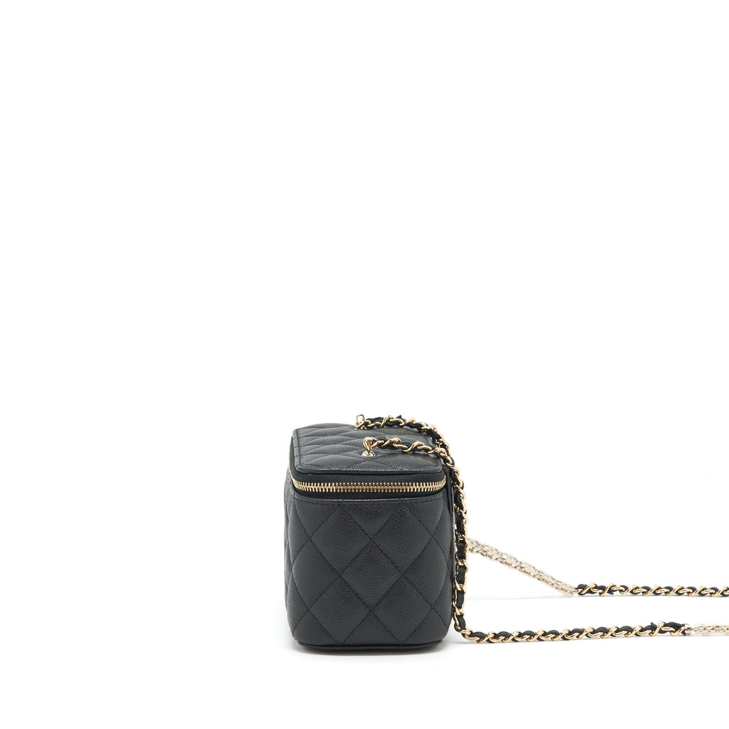 chanel-22p-long-vanity-with-cc-logo-chain-caviar-black-lghw