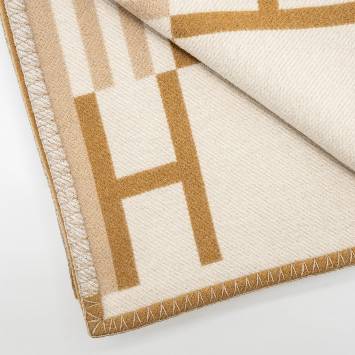 hermes-ithaque-blanket-wool-cashmere-camel-beige