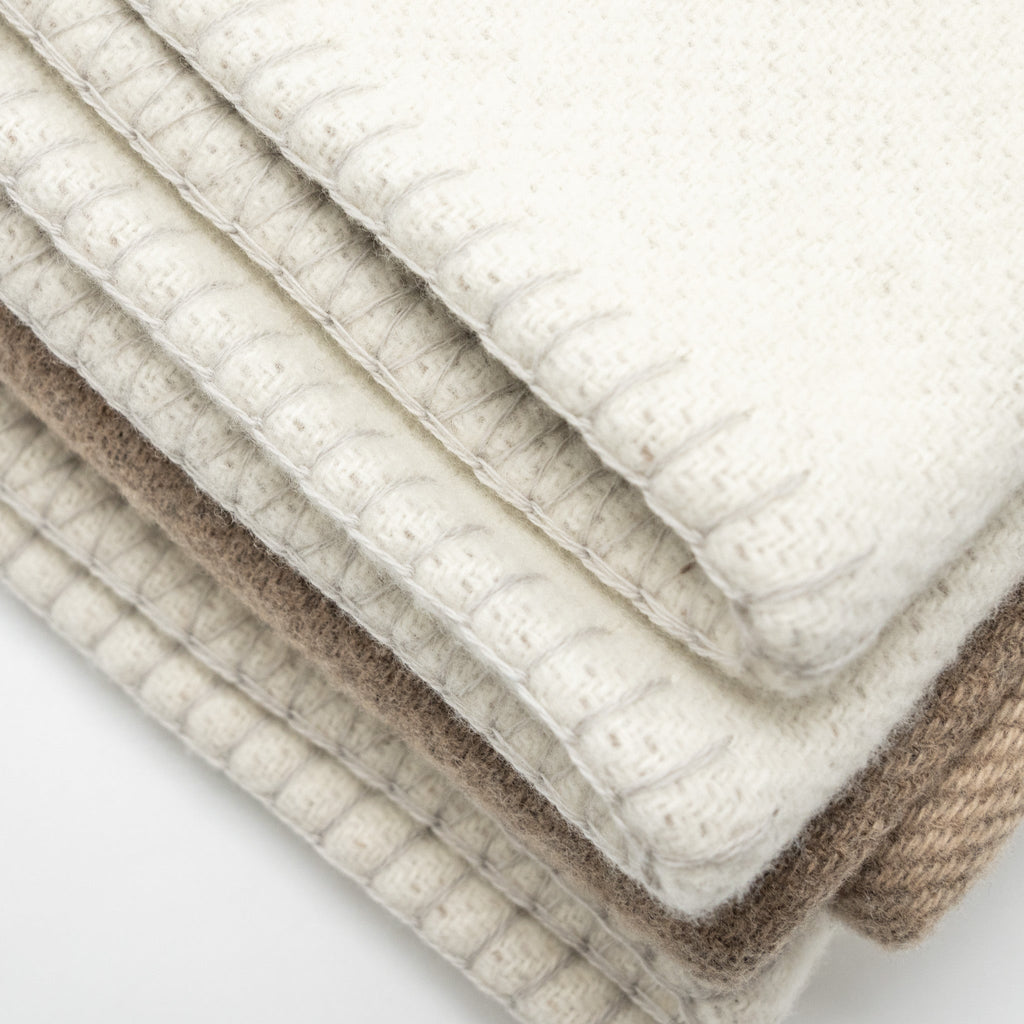 hermes-ithaque-blanket-wool-cashmere-gris-perle-3