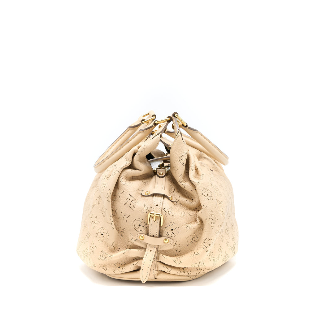 louis-vuitton-mahina-hina-shoulder-bag-beige-ghw