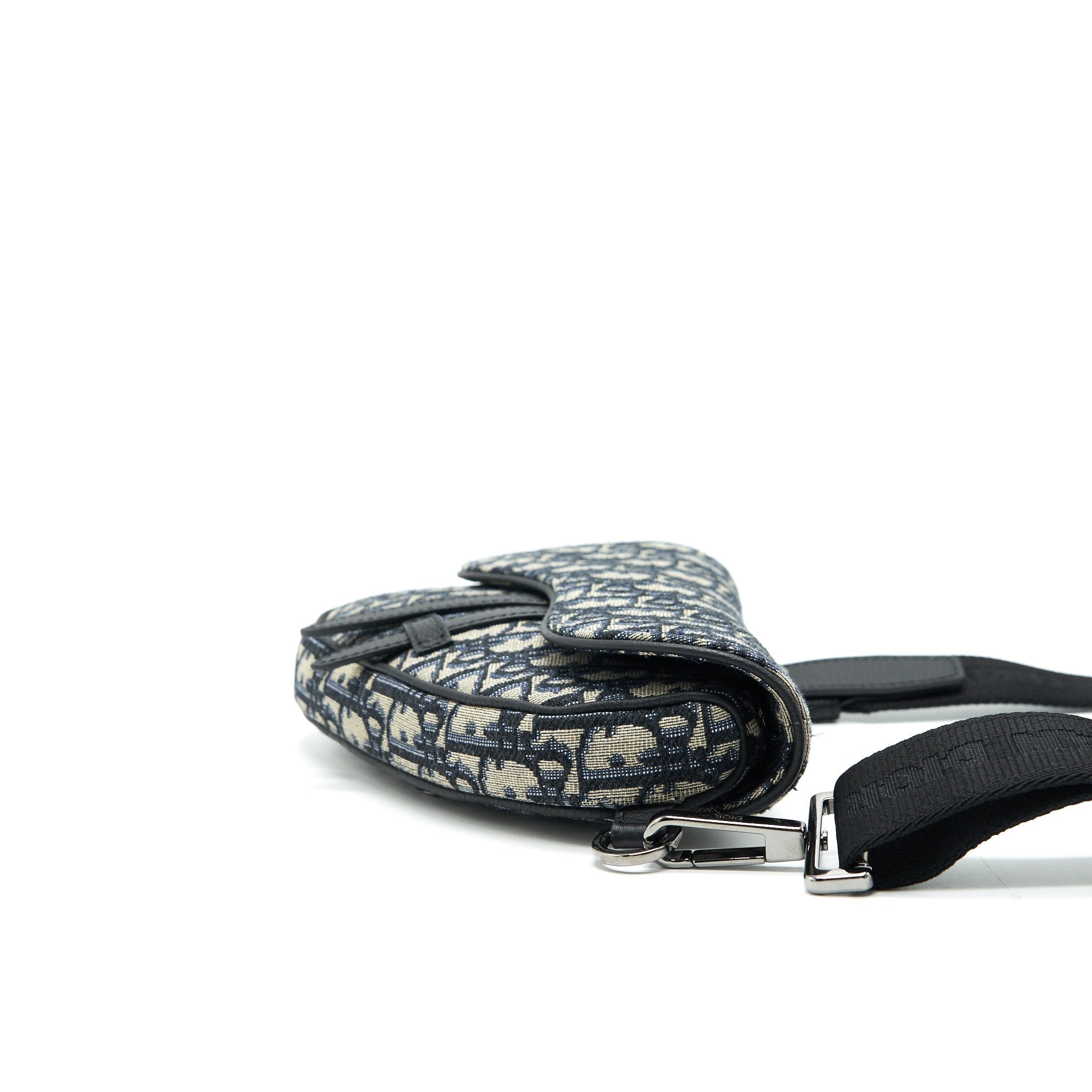 christian-dior-oblique-saddle-belt-bag