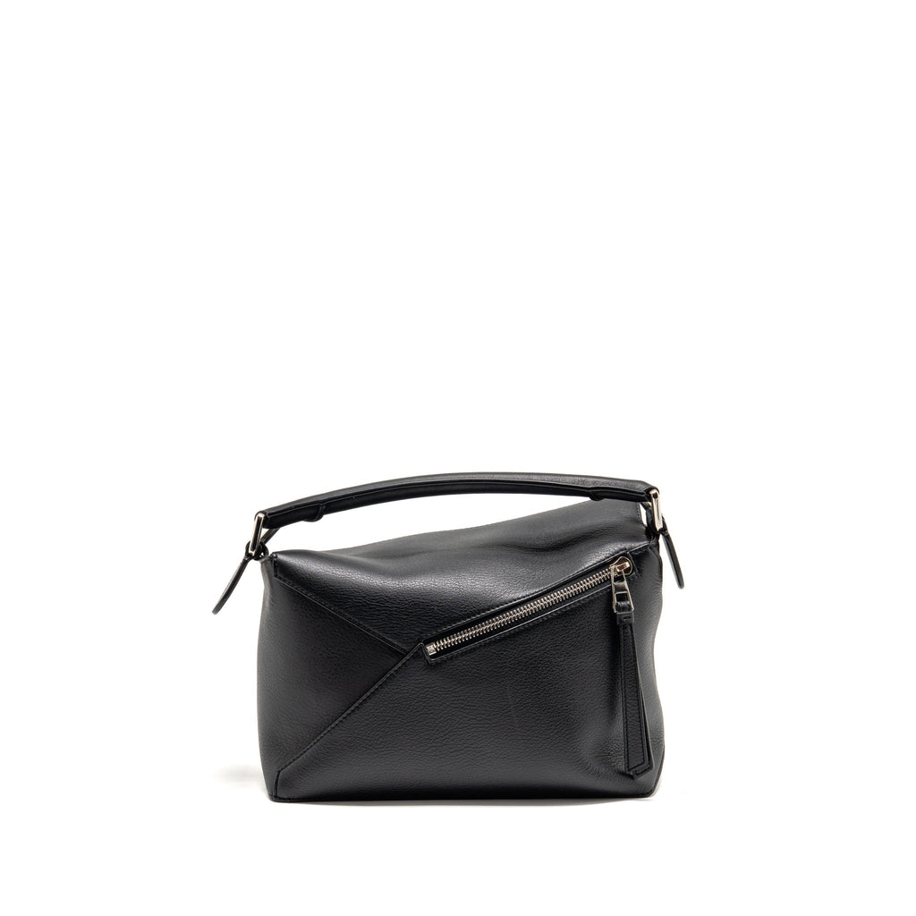 loewe-small-puzzle-bag-calfskin-black-shw-1