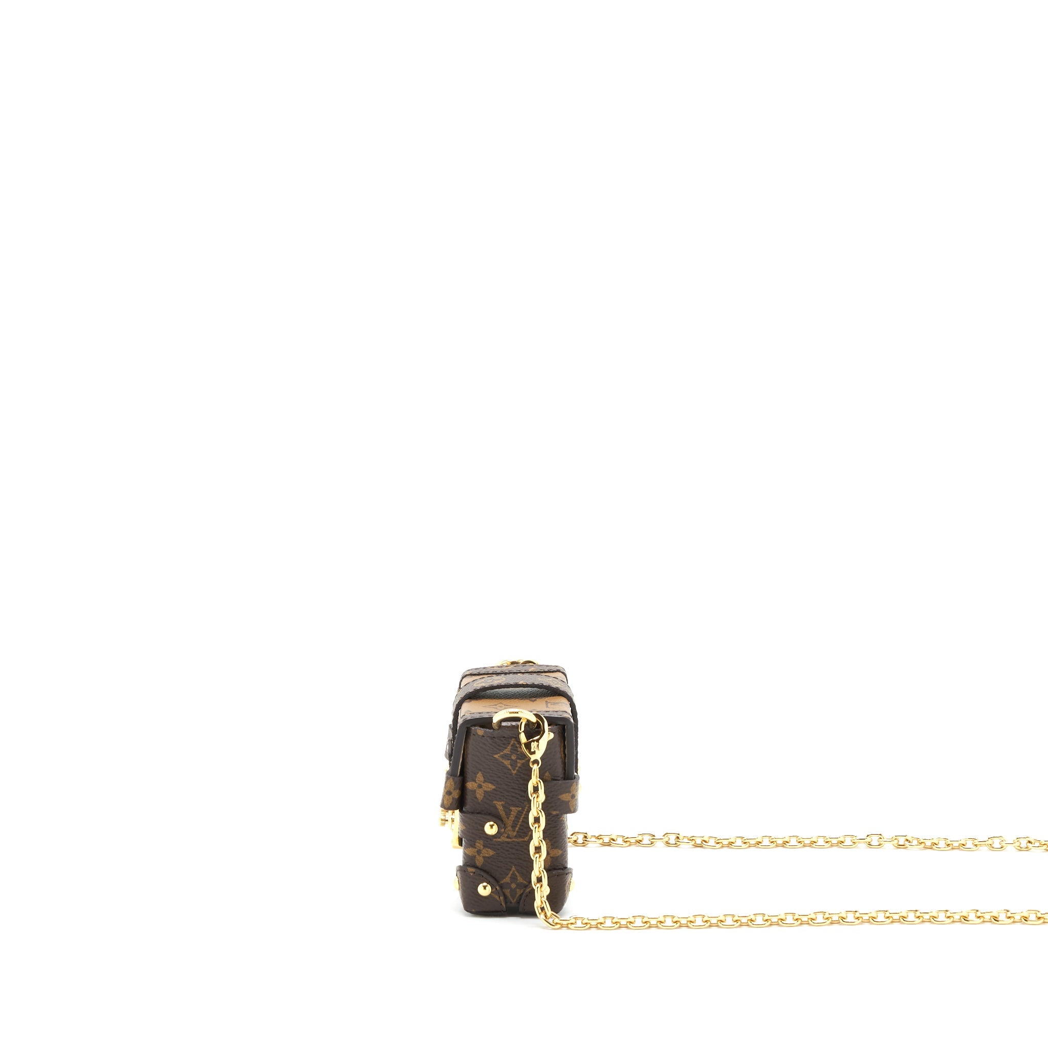 louis-vuitton-essential-trunk-with-chain-in-reverse