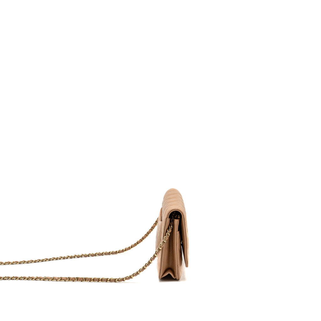 chanel-wallet-on-chain-beige