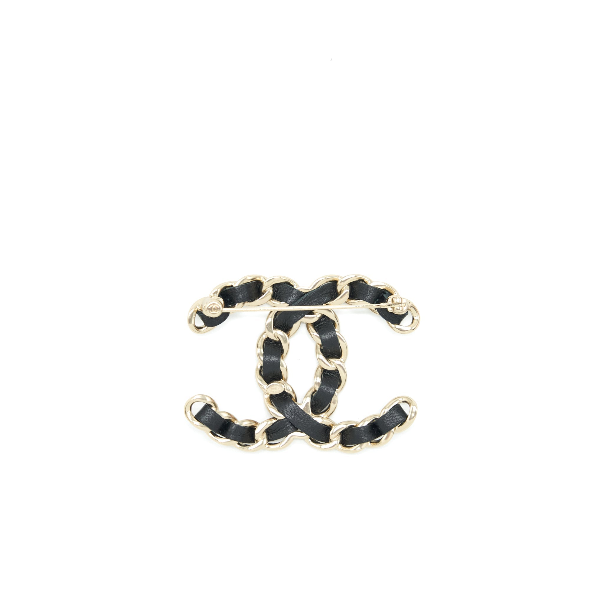 chanel-cc-logo-leather-chain-brooch-black-and-light-gold-tone