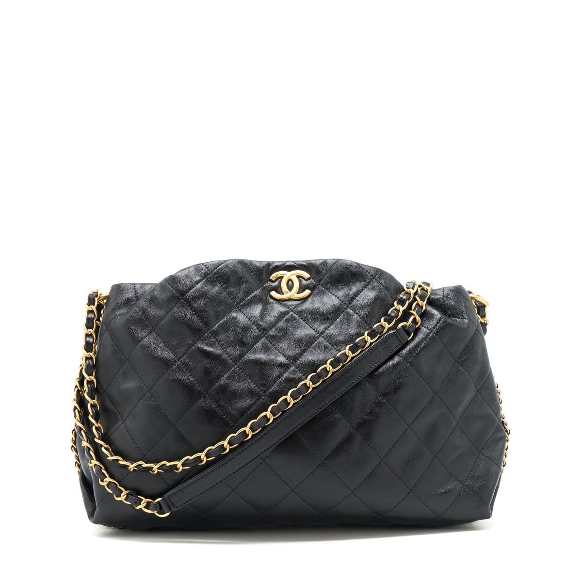 chanel-quilted-shoulder-bag-lambskin-black-ghw