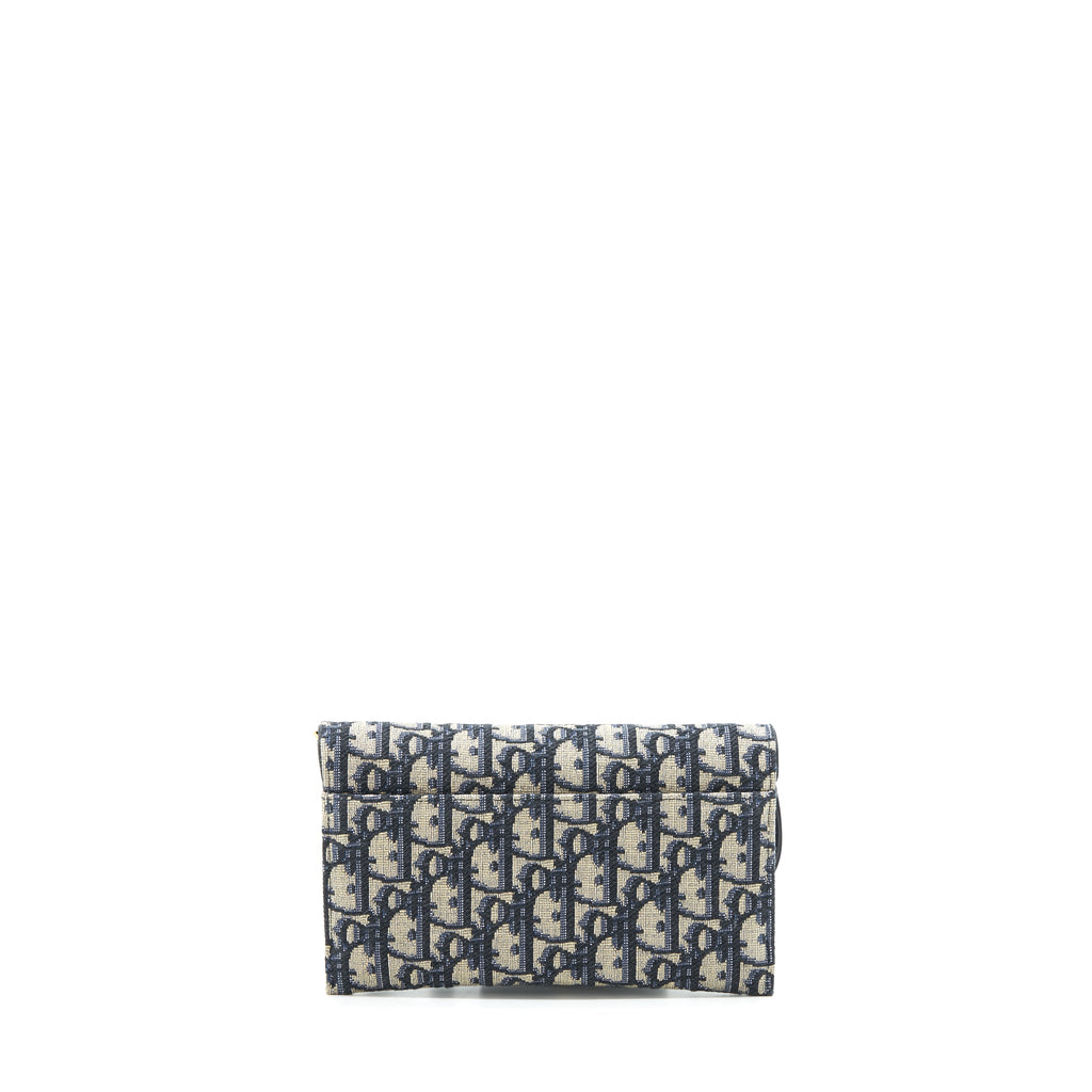 dior-saddle-wallet-on-chain-blue-oblique-jacquard