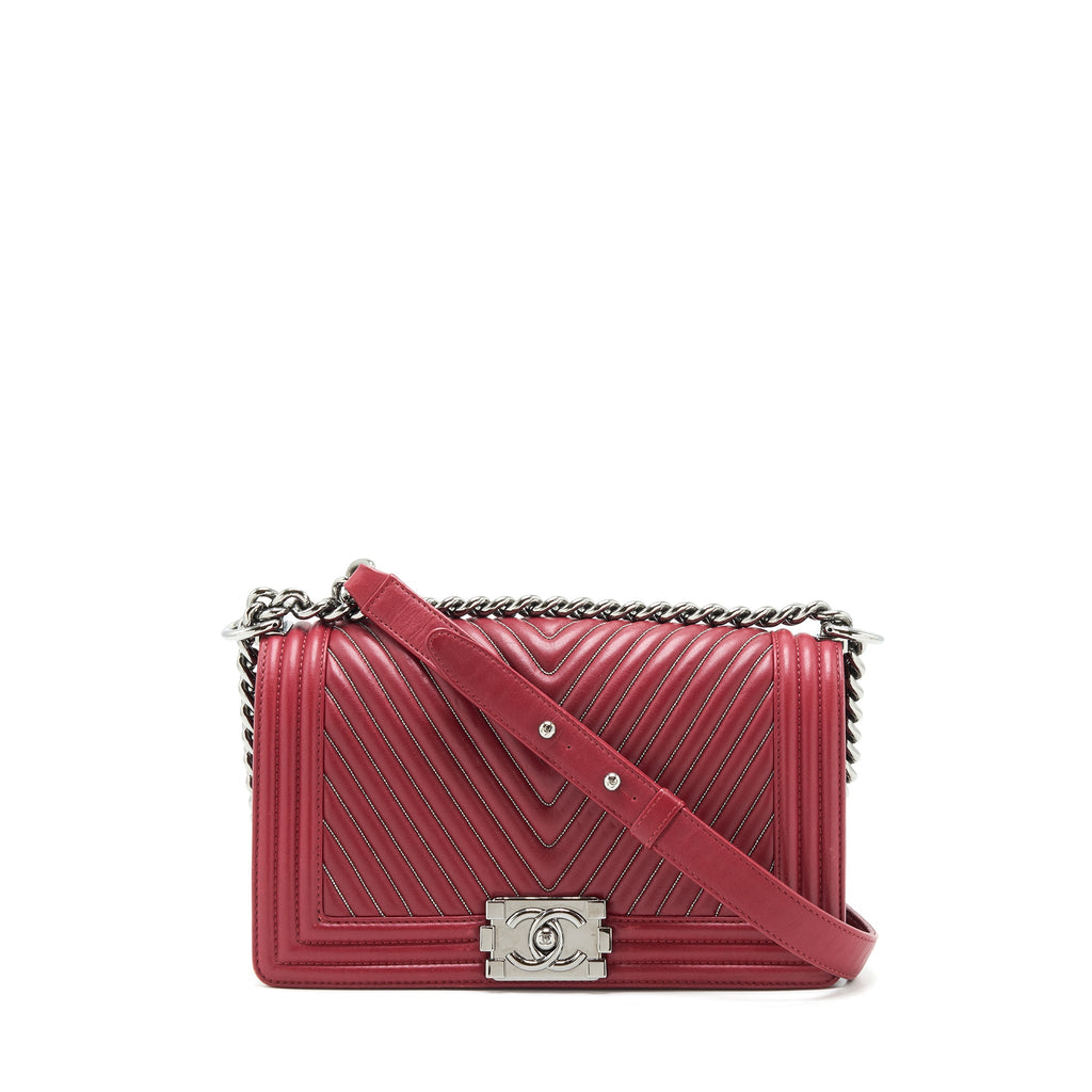 chanel-medium-chevron-boy-chanel-bag-limited-edition-dark-red-shw