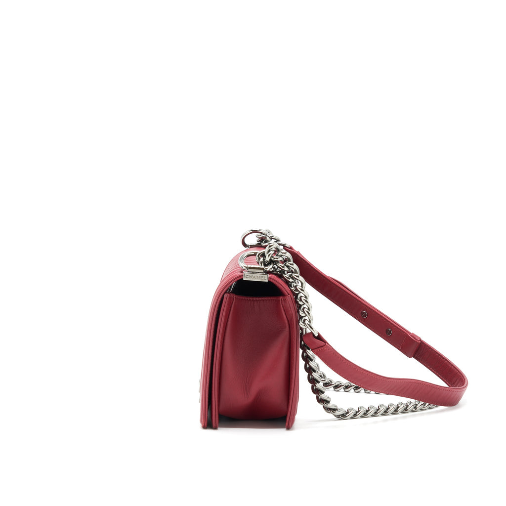 chanel-medium-chevron-boy-chanel-bag-limited-edition-dark-red-shw