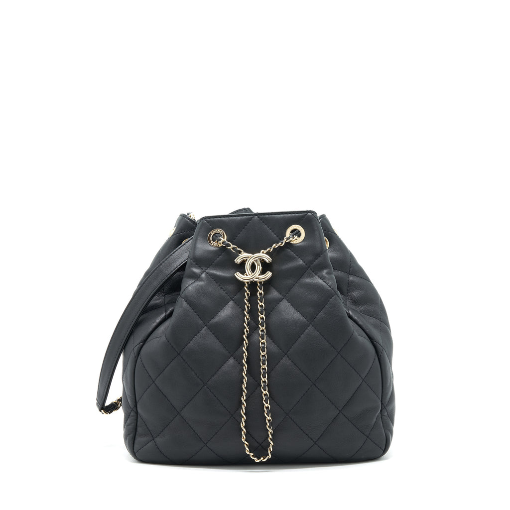 chanel-bucket-bag-quilted-lambskin-black-lghw