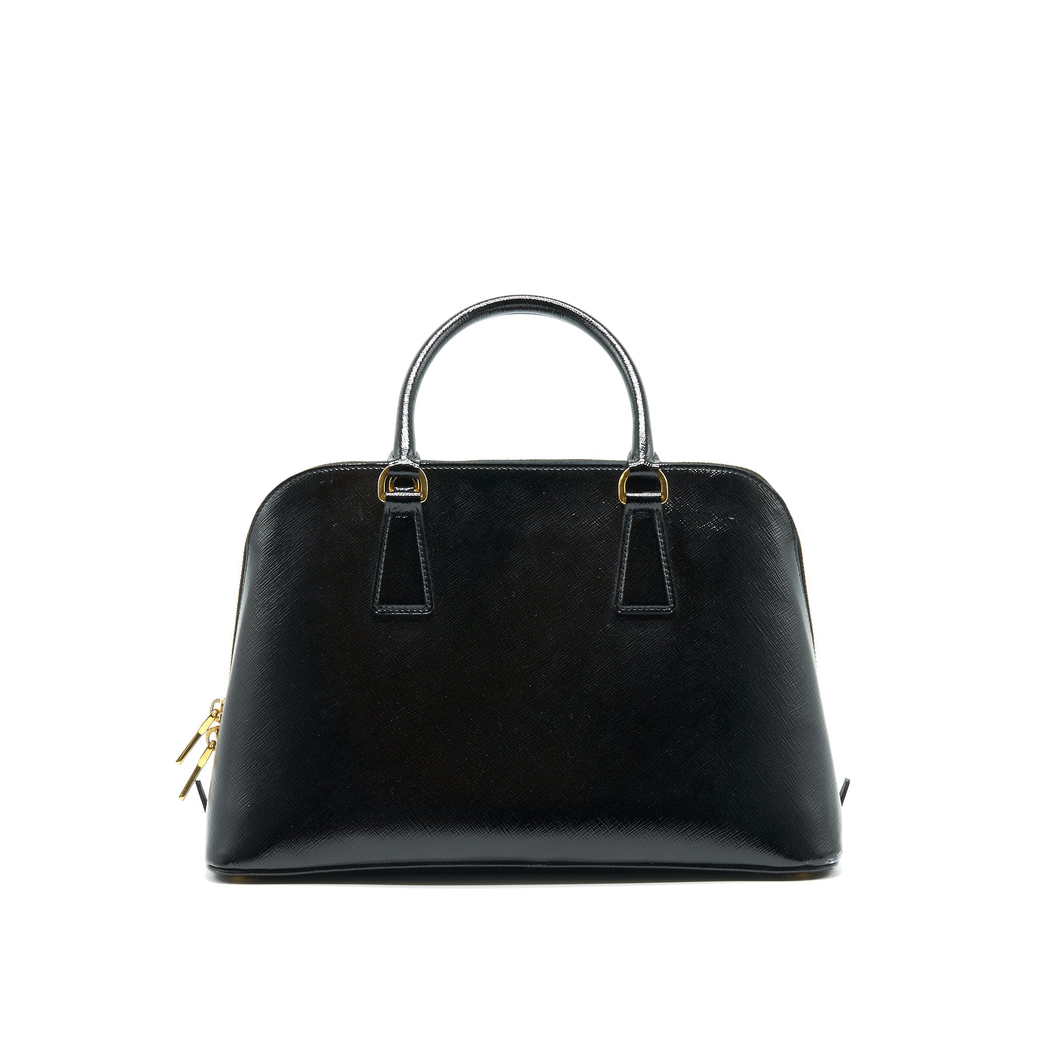 prada-saffiano-tote-bag-black