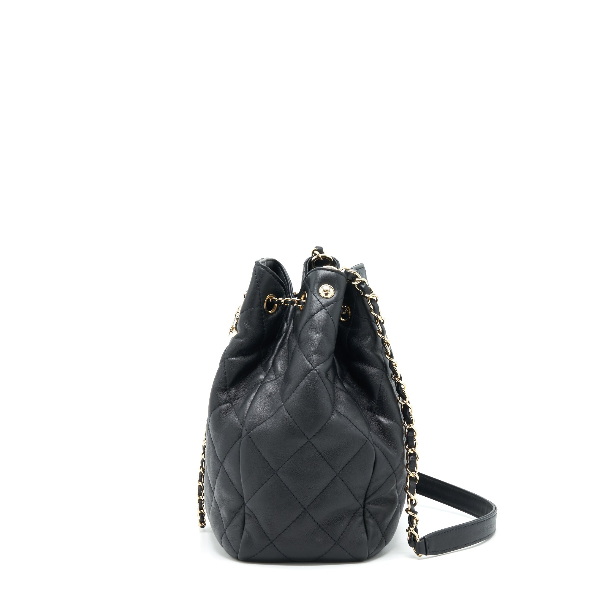chanel-bucket-bag-quilted-lambskin-black-lghw