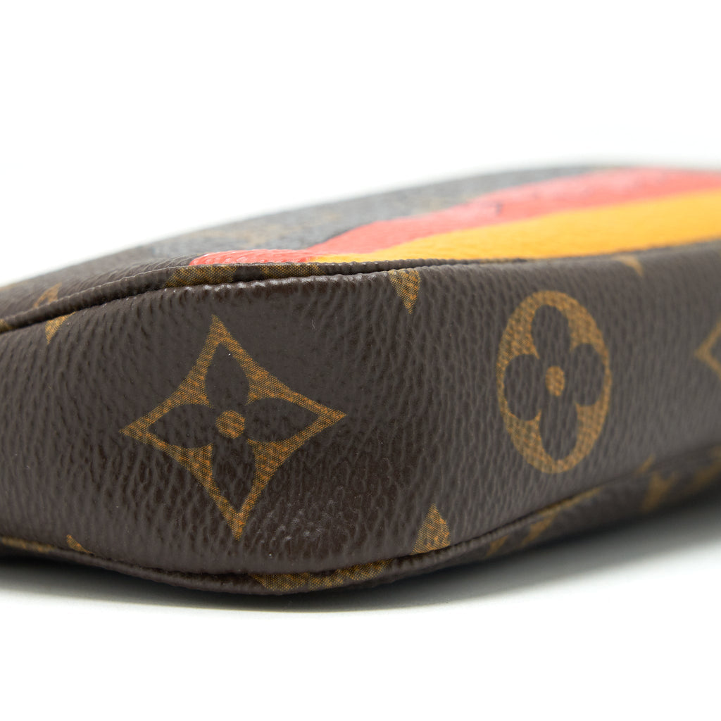 louis-vuitton-pochette-special-edition