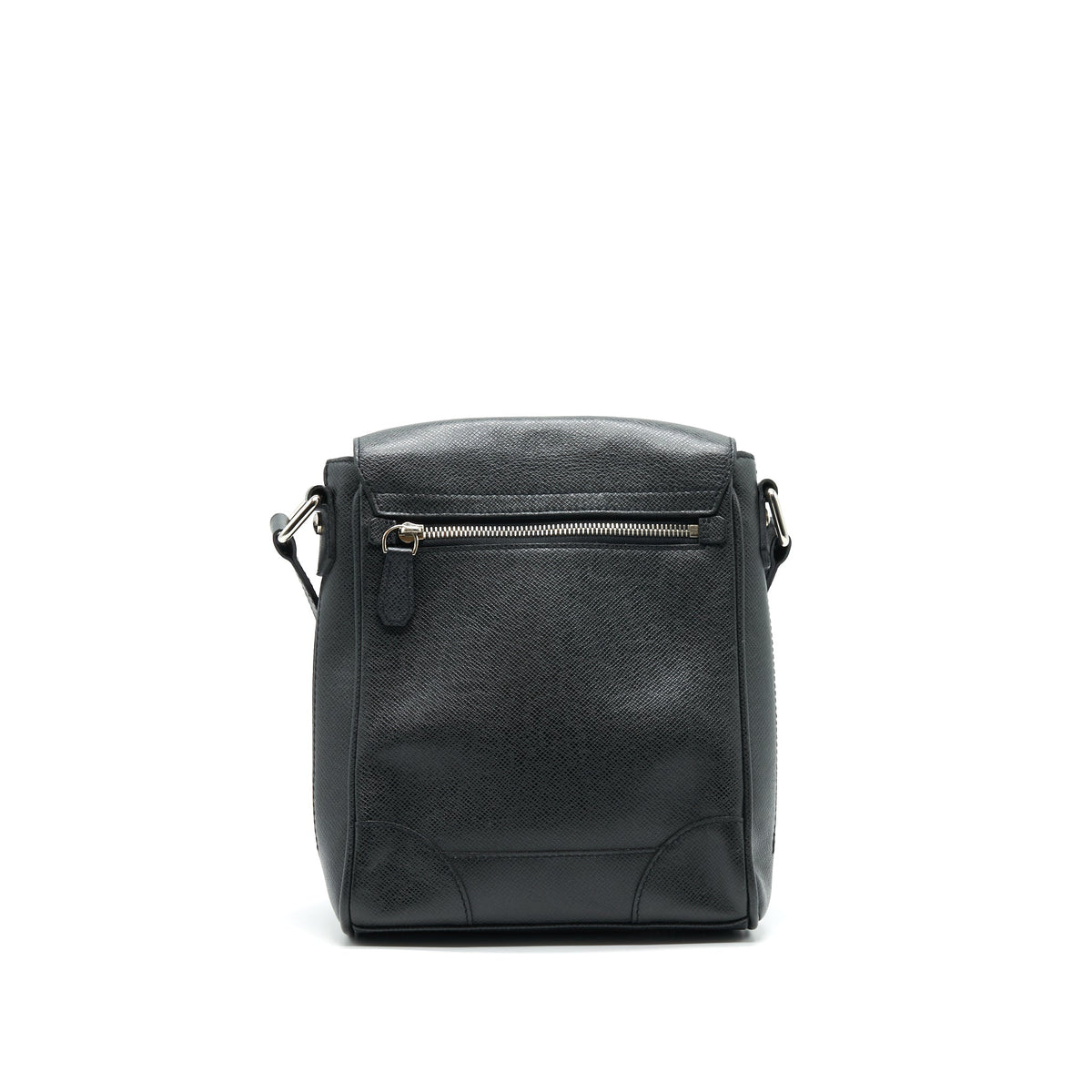 louis-vuitton-mens-messenger-bag-in-black