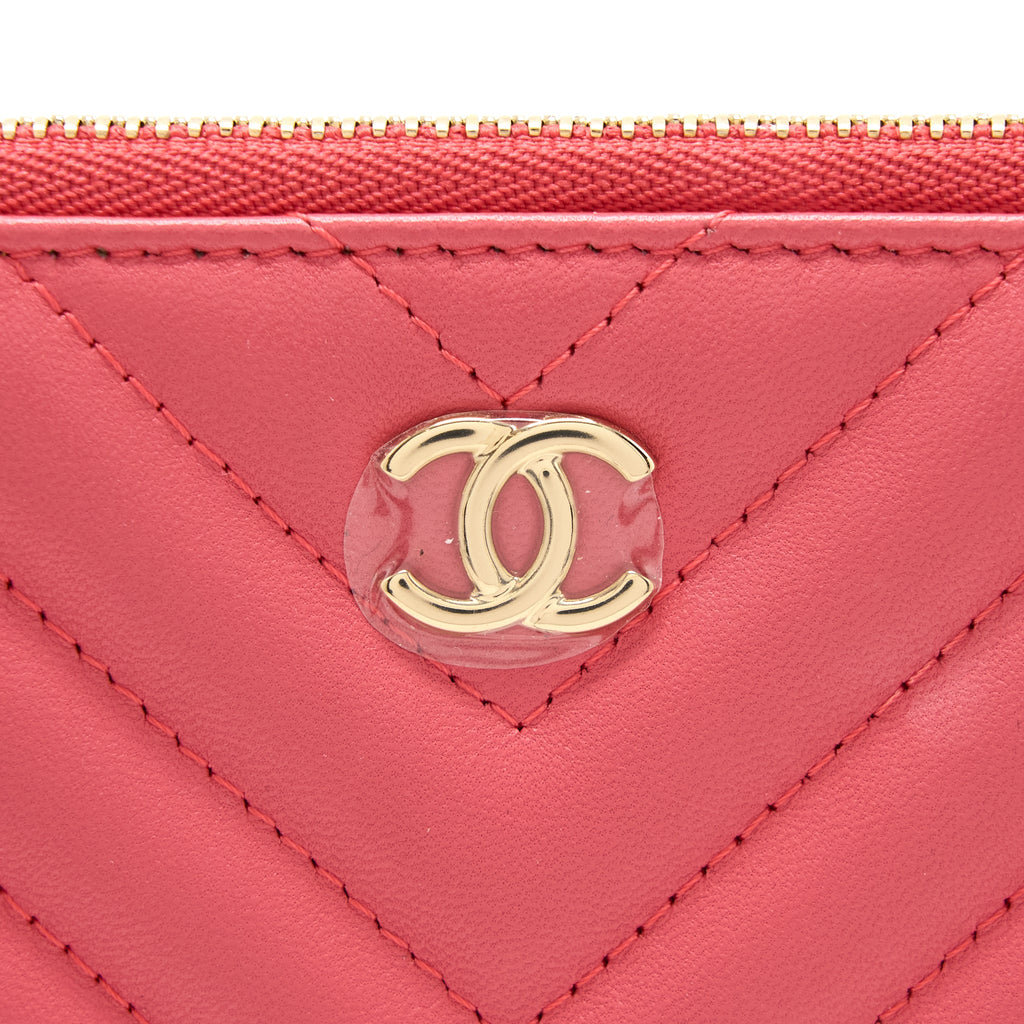 chanel-chevron-clutch-lambskin-pink-lghw
