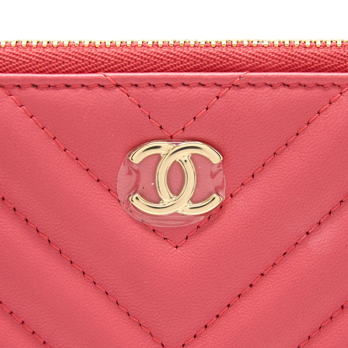 chanel-chevron-clutch-lambskin-pink-lghw