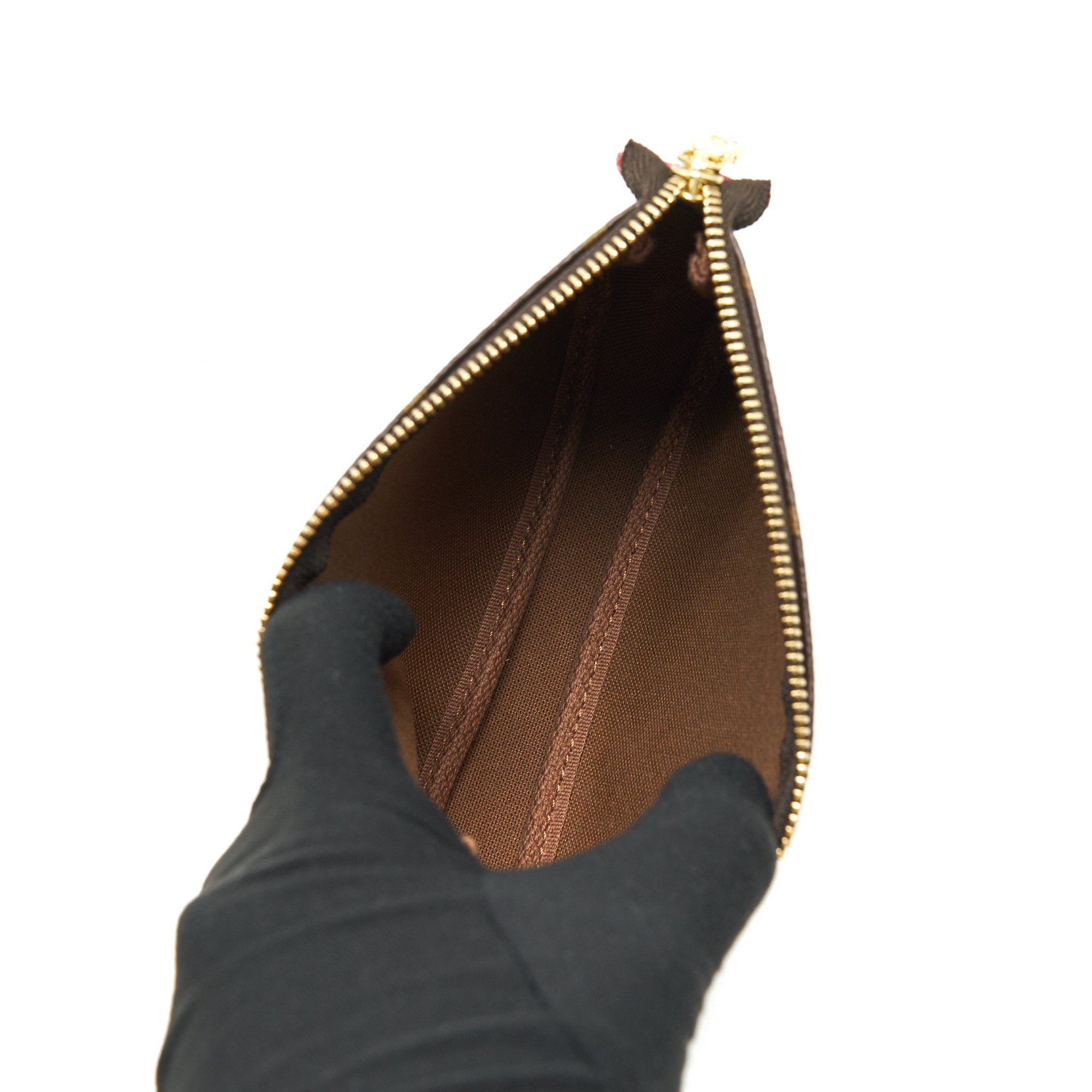 louis-vuitton-pochette-special-edition