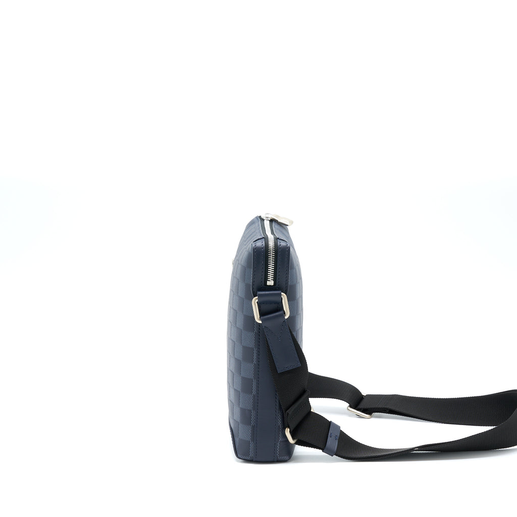 louis-vuitton-discovery-messenger-bb-damier-infini-shw