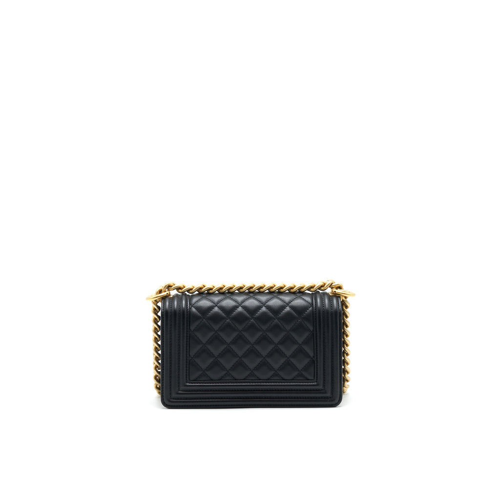 chanel-small-boy-bag-calfskin-black-with-ghw-serial27-1