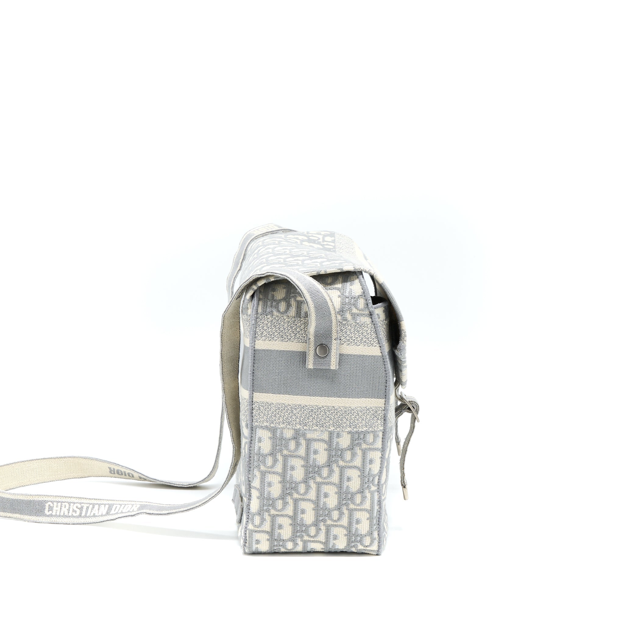 dior-diorcamp-messenger-bag-oblique-embroidery-light-grey-shw
