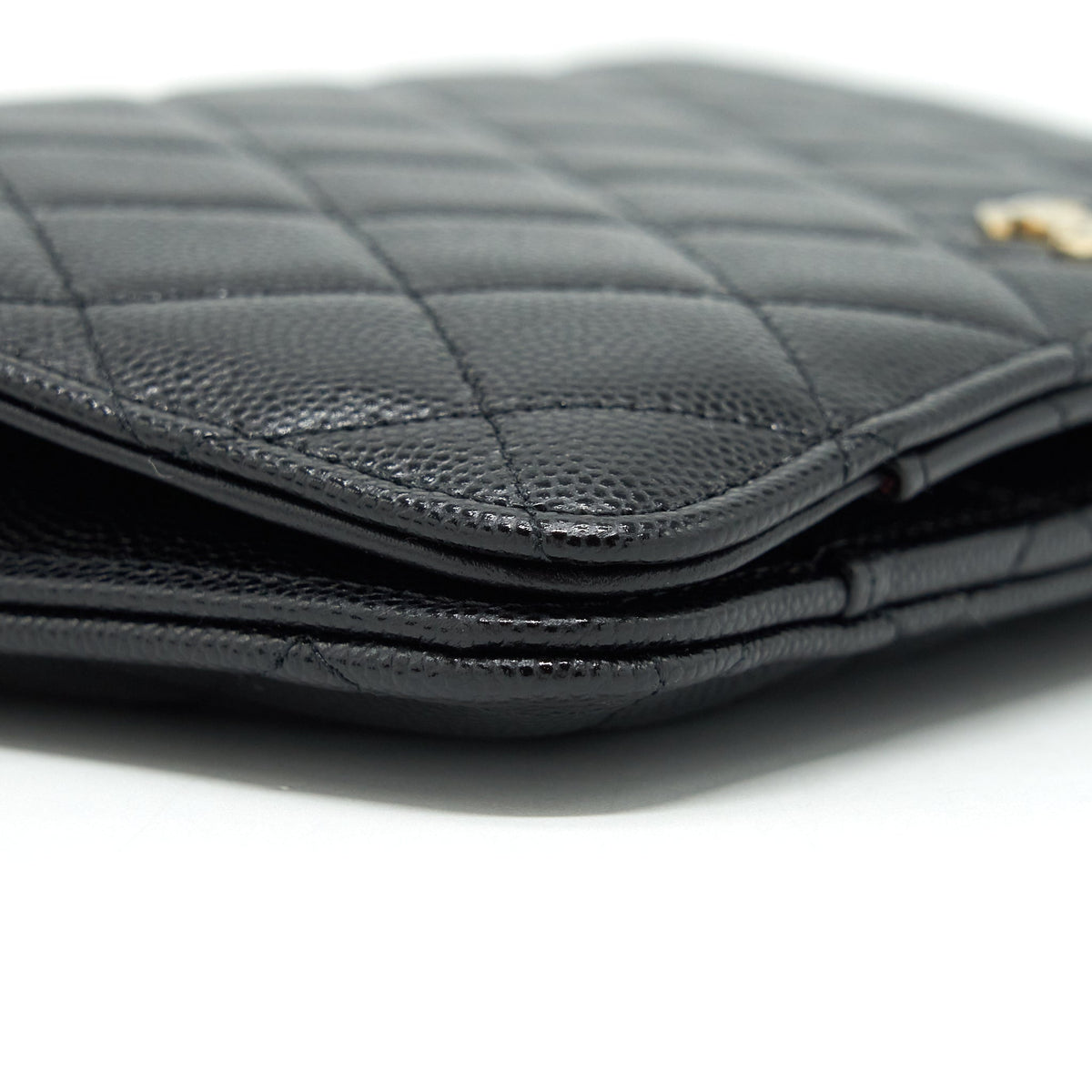 chanel-22p-2-in-1-wallet-on-chain-caviar-black-lghw