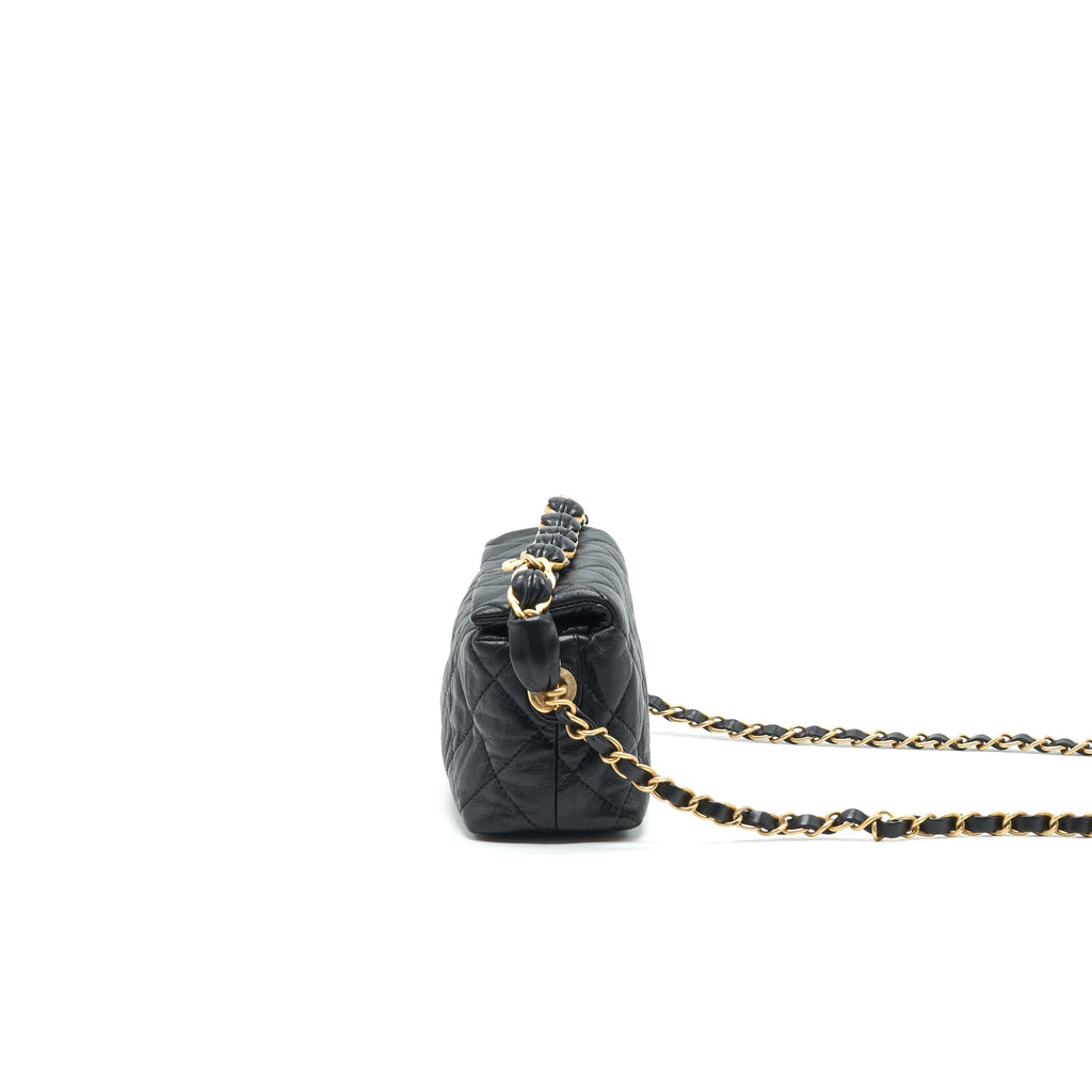 chanel-small-cc-wrapped-strap-bag-in-crumpled-lambskin-serial-32
