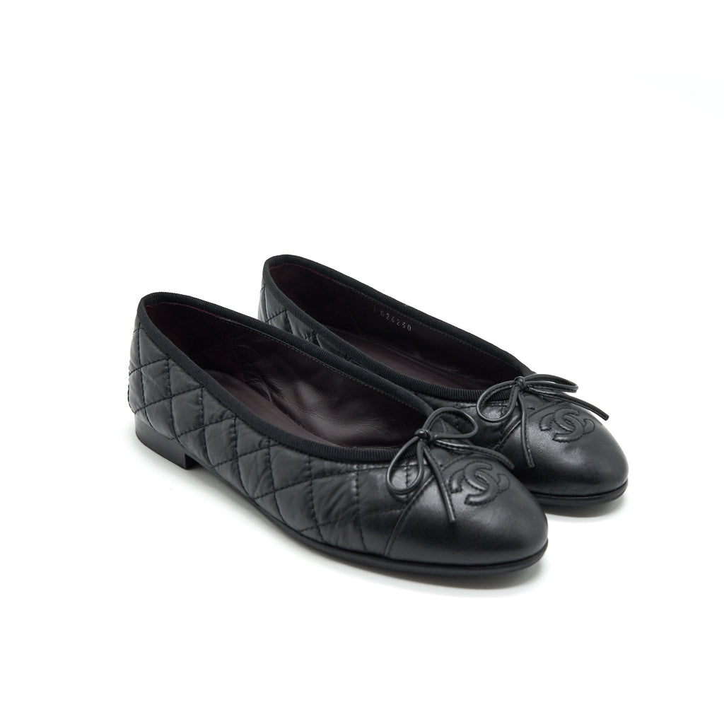 chanel-classic-quilted-flat-shoes-size-36-5