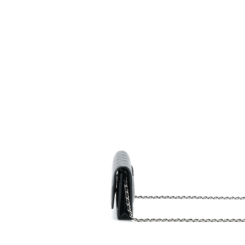 chanel-classic-wallet-on-chain-caviar-black-shw-microchip-3
