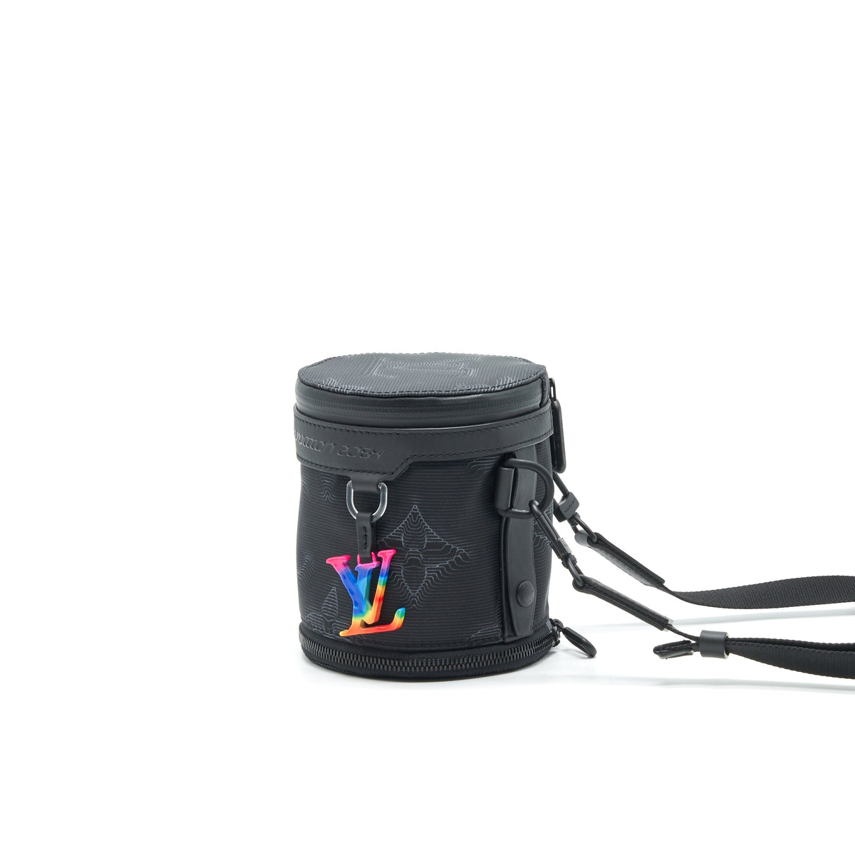 louis-vuitton-2054-expandable-polochon