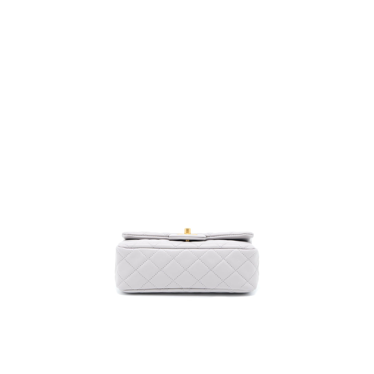 chanel-22b-pearl-crush-mini-rectangular-flap-bag-lambskin-light-grey-ghwmicrochip