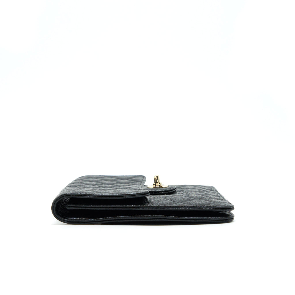 chanel-flap-case-black-caviar-shw
