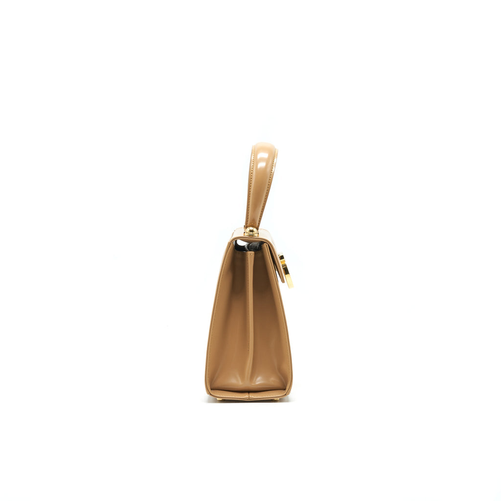 ferragamo-gancini-bag-camel-with-lghw
