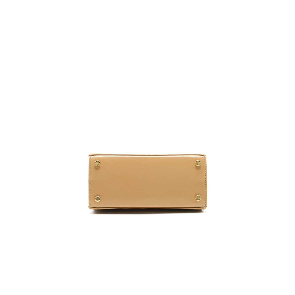 ferragamo-gancini-bag-camel-with-lghw