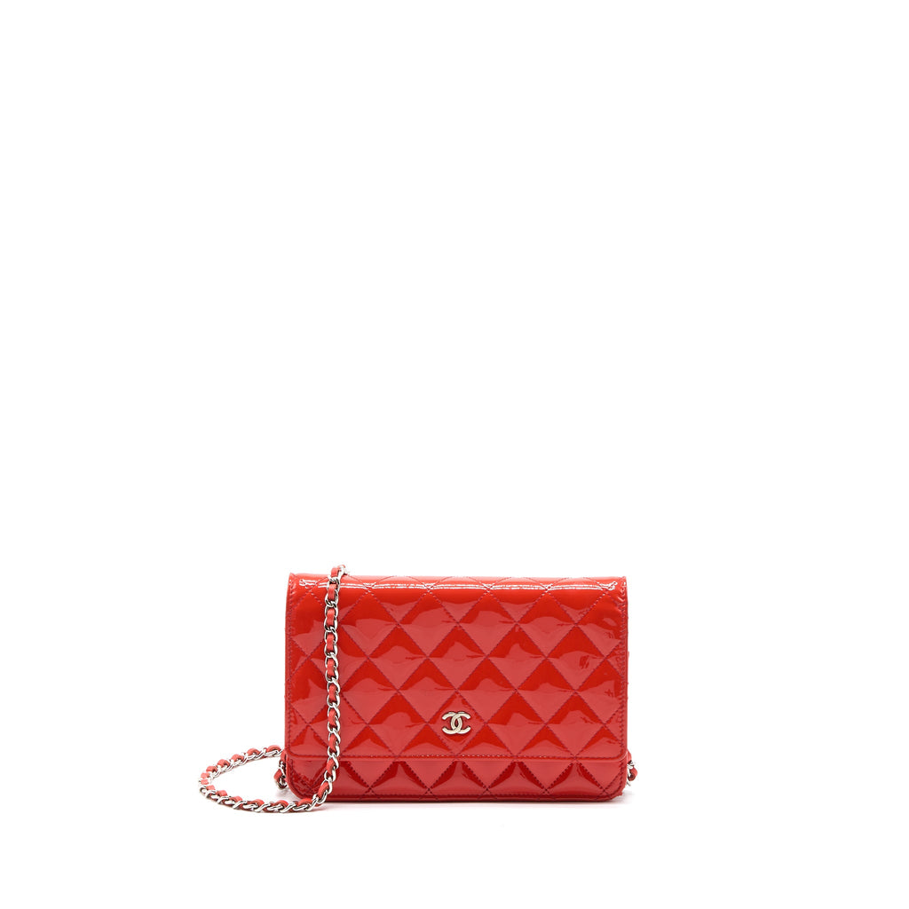 chanel-classic-wallet-on-chain-patent-red-shw