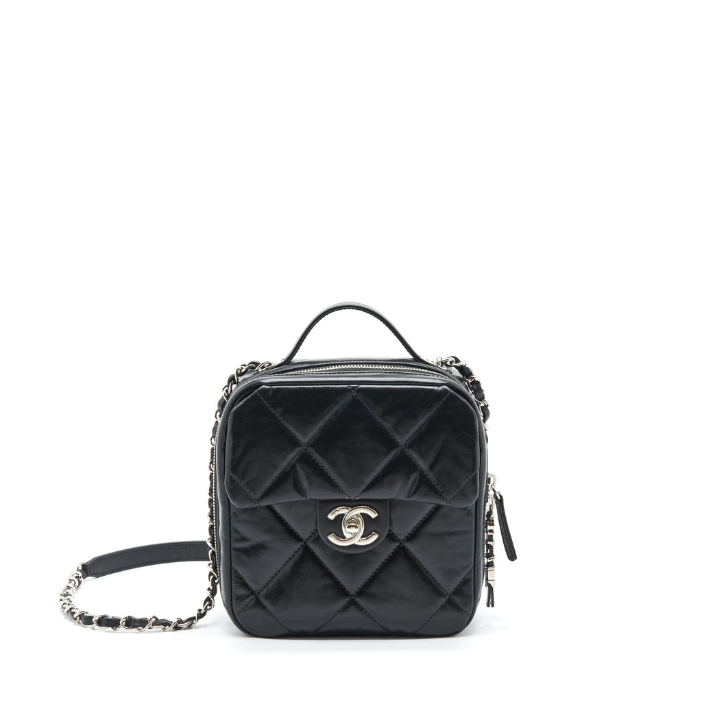 chanel-quilted-vertical-top-handle-bag-calfskin-black-shw