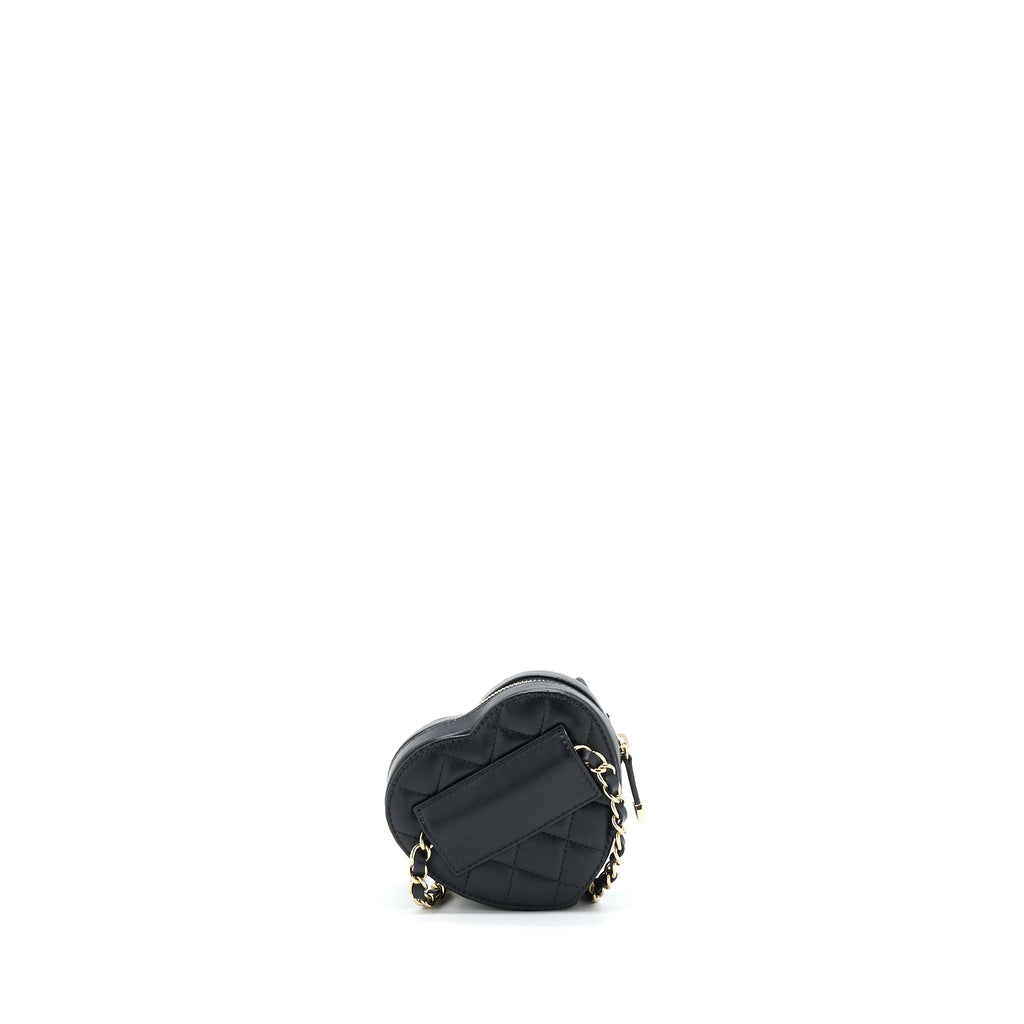 chanel-22s-heart-belt-bag-lambskin-black-lghw-5