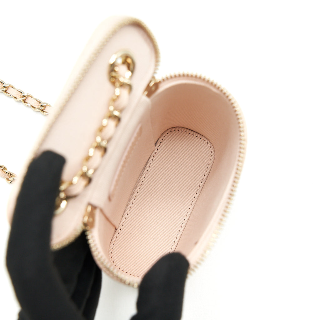 chanel-22c-vertical-vanity-with-chain-caviar-beige-lghw