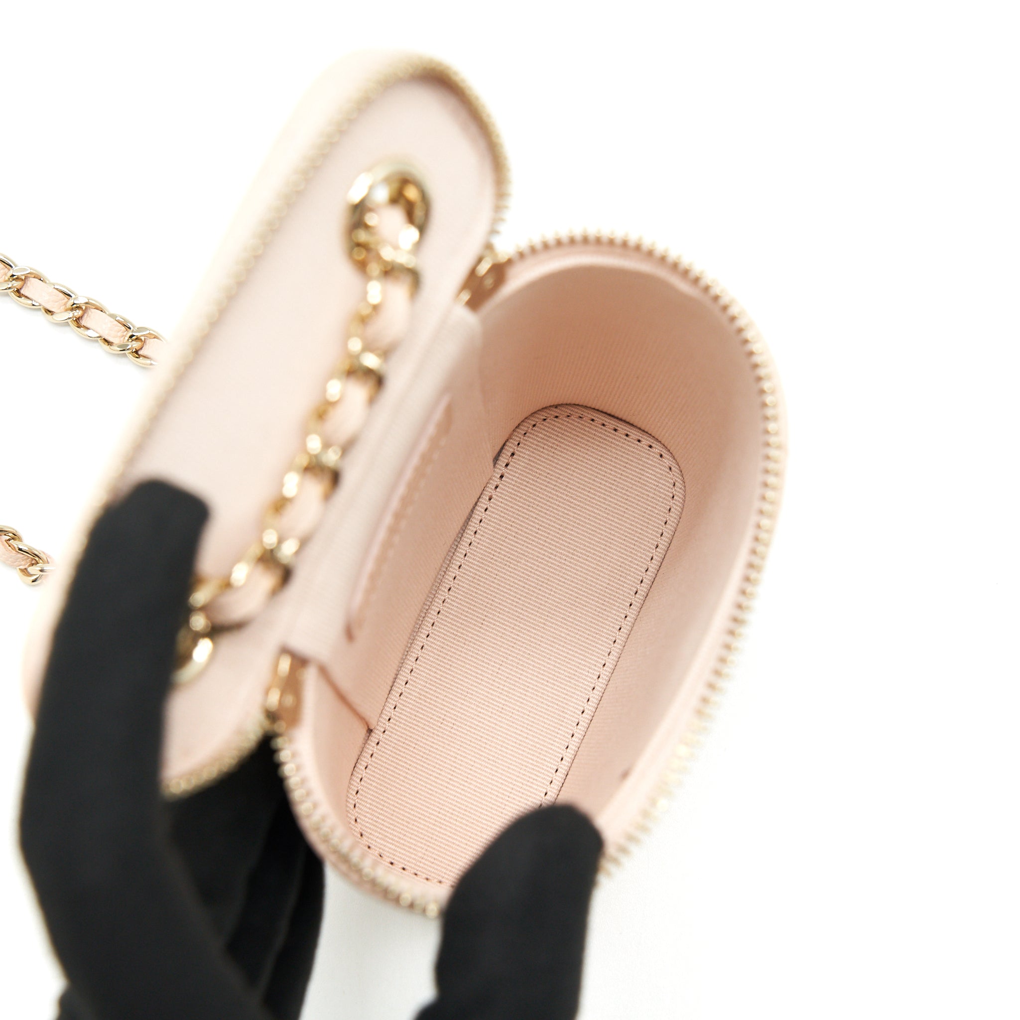 chanel-22c-vertical-vanity-with-chain-caviar-beige-lghw