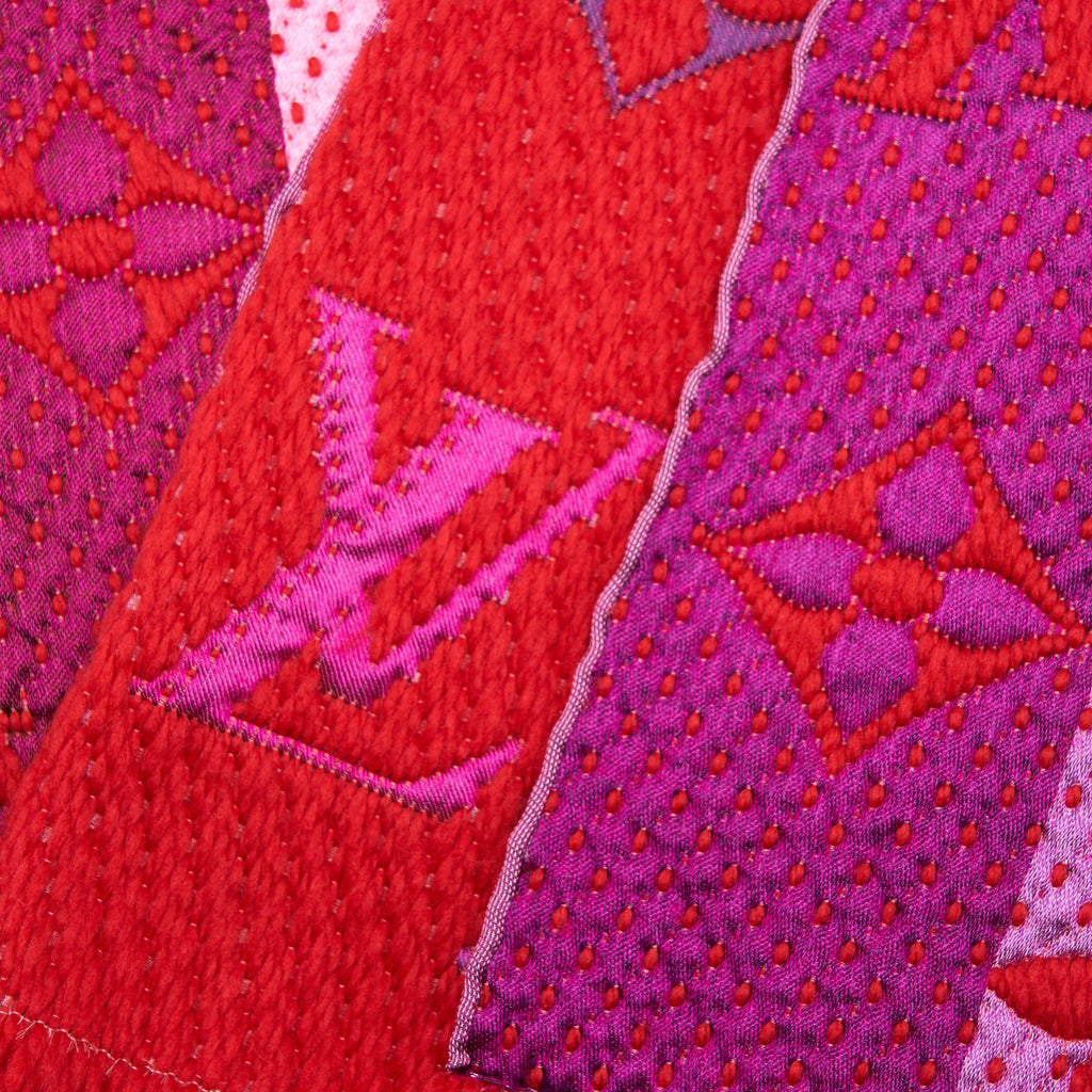 louis-vuitton-logomania-scarf-limited-edition