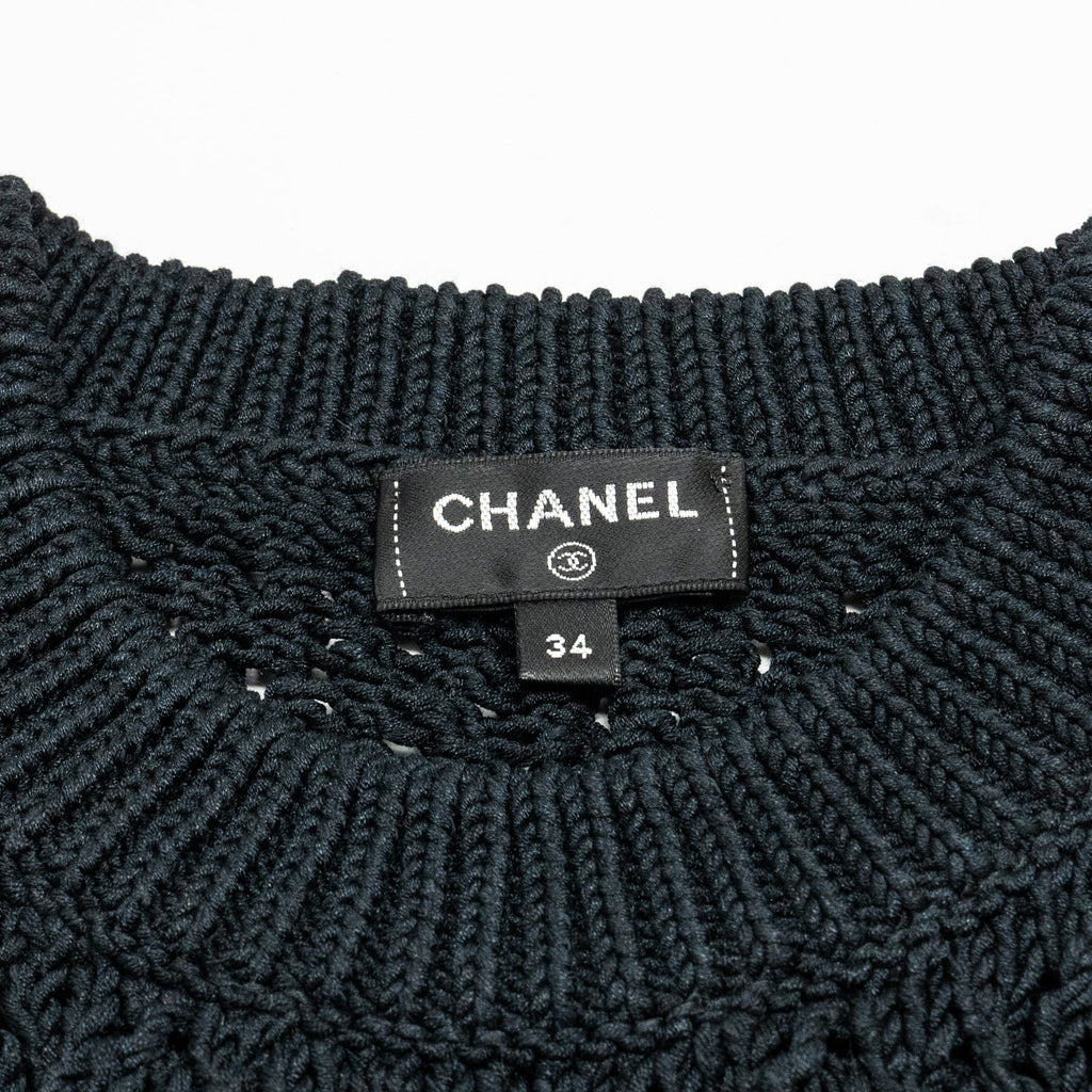 chanel-22c-size-34-cropped-pullover-and-knit-pants-silk-cotton-black-white-sell-in-a-set