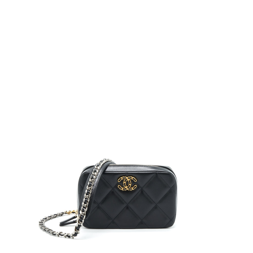 chanel-19-camera-bag-lambskin-black-with-gold-sliver-hardware