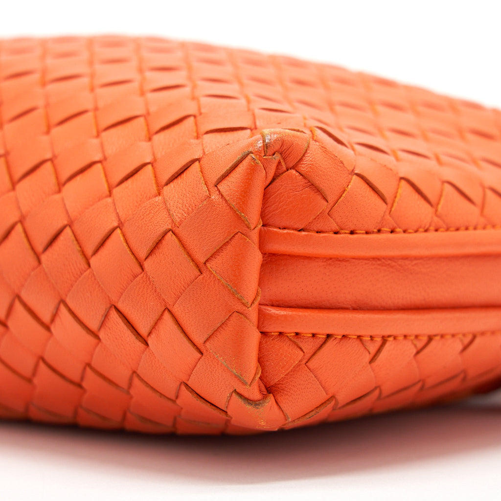 bottega-veneta-zippy-crossbody-bag-orange