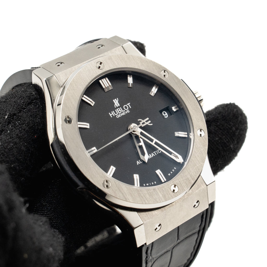 hublot-classic-fusion-45mm-titanium-watch-black-dial-model-511-nx-1170-rx