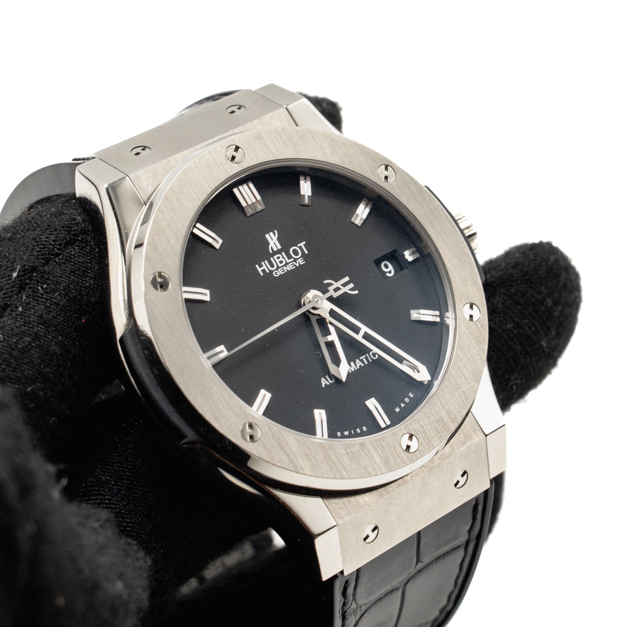 hublot-classic-fusion-45mm-titanium-watch-black-dial-model-511-nx-1170-rx